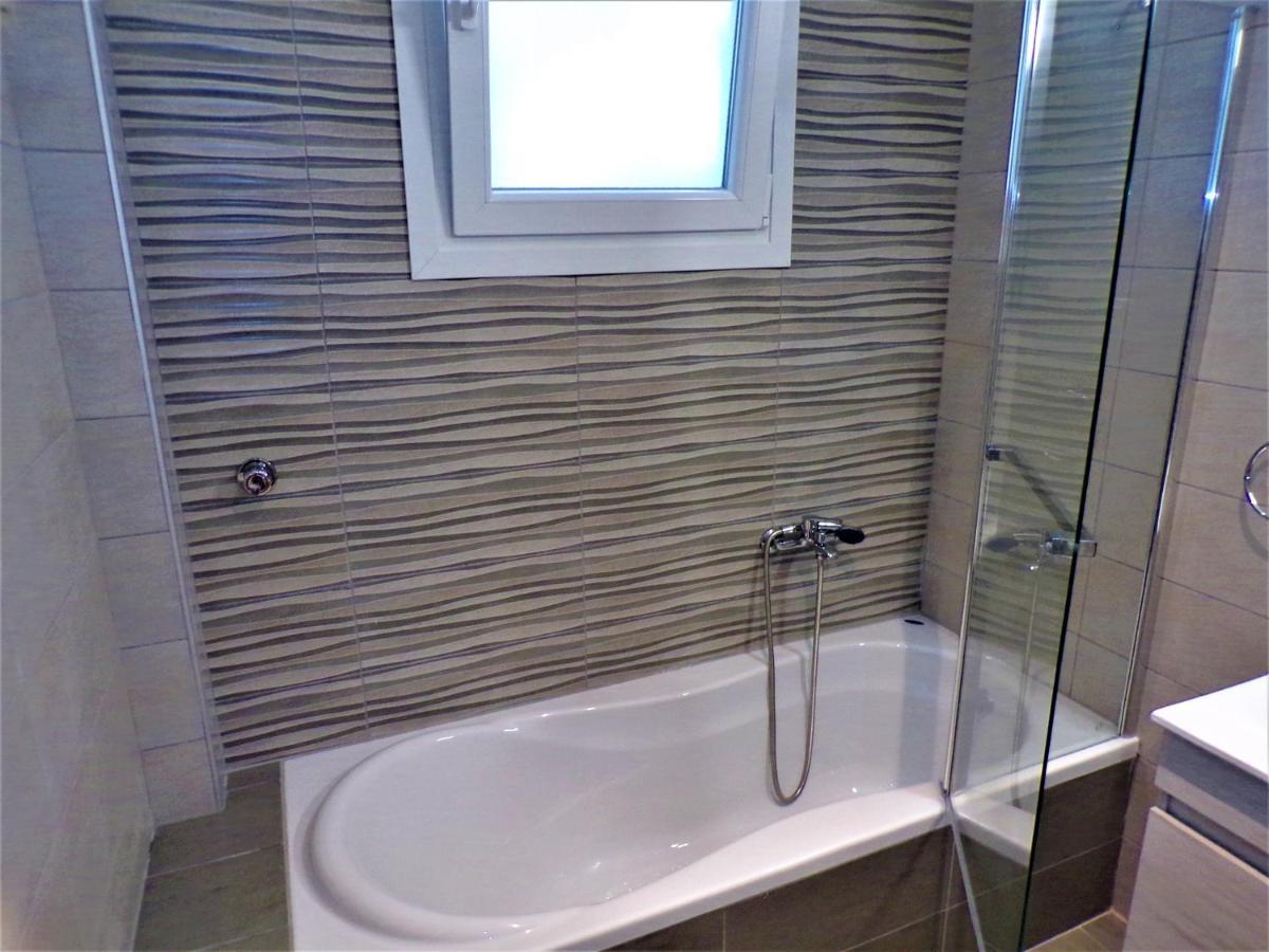 Artemis Suites Volos Buitenkant foto